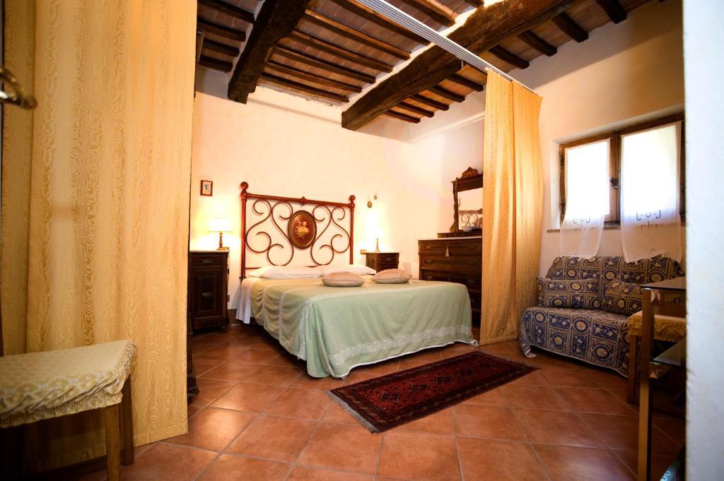 B&B Il Pettirosso Di Сиена Екстериор снимка